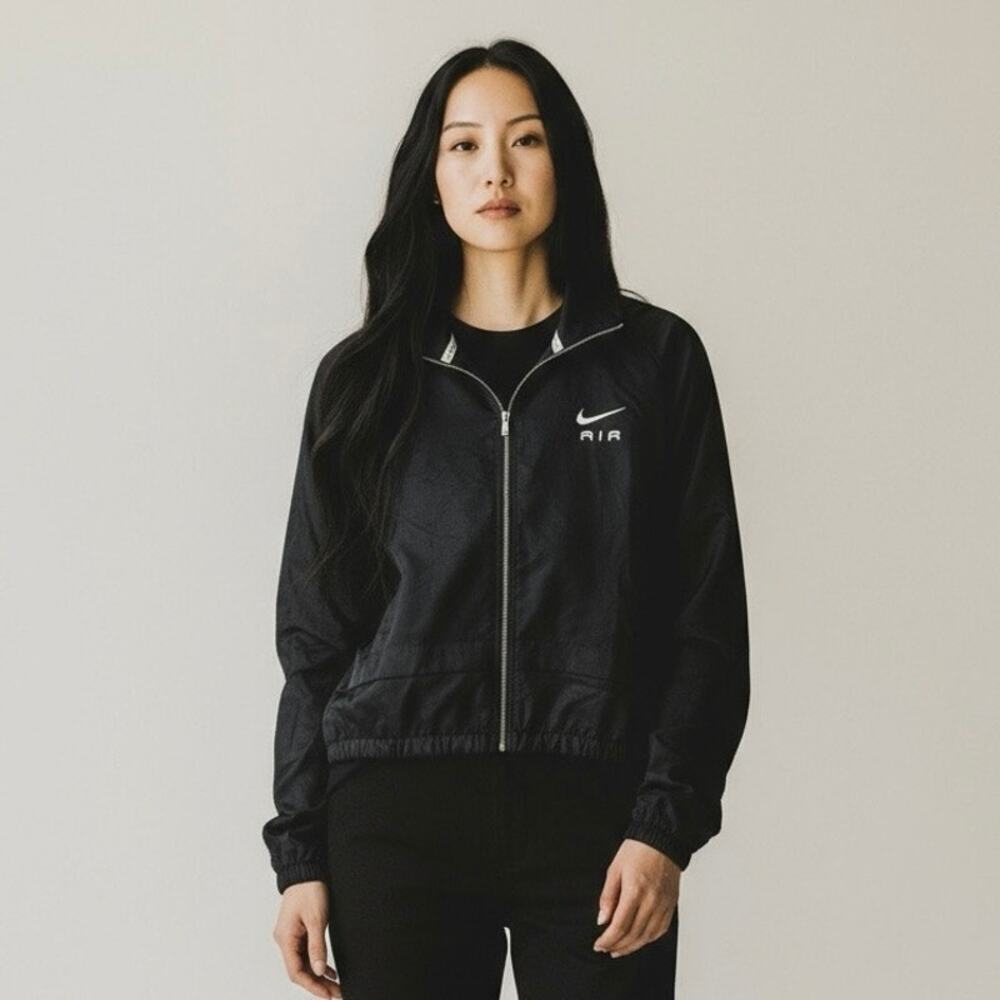 Nike Women's Full Zip Cropped Air Satin Jacket Long Sleeve Black Size Small NWT